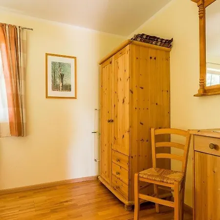 Darsser Smuggler Hus 2 아파트 비에크