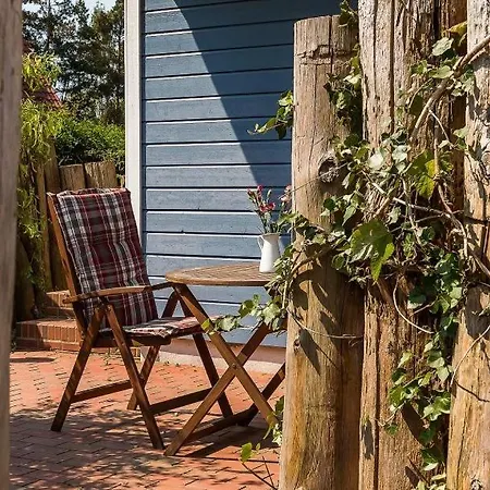 Darsser Smuggler Hus 2 * 비에크